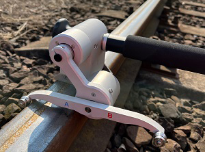 Rail profile manual measuring device